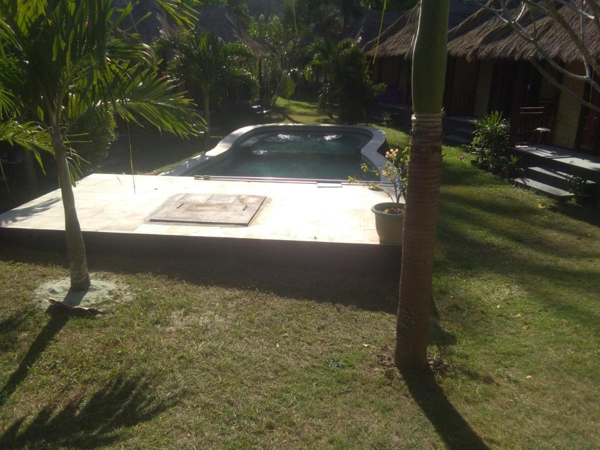 Airas' Garden Homestay Eco Bungalows Kuta  المظهر الخارجي الصورة