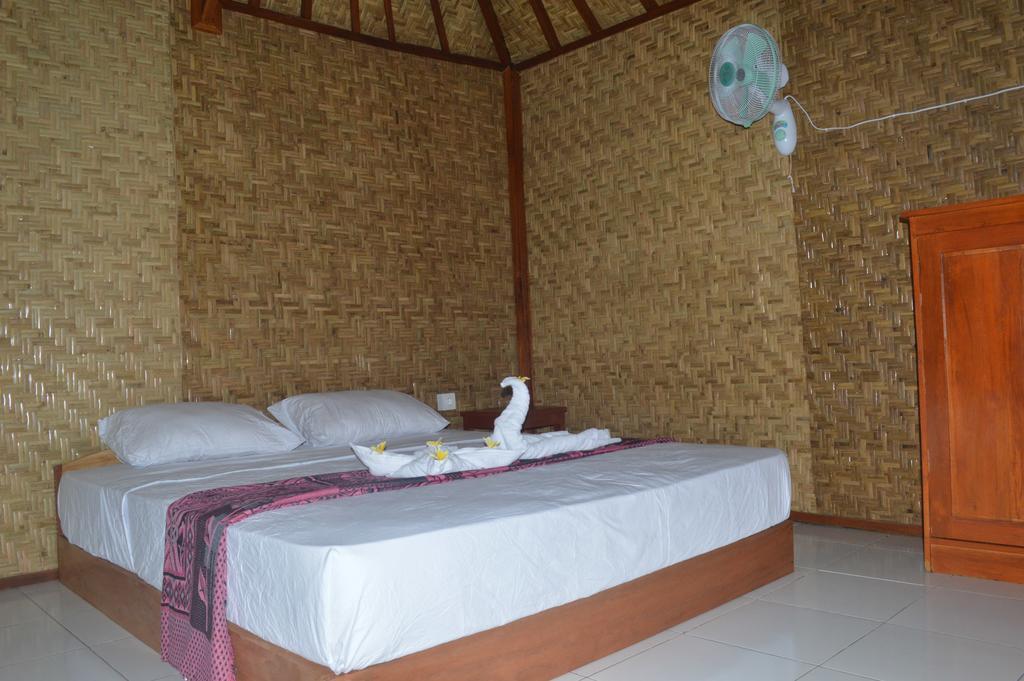 Airas' Garden Homestay Eco Bungalows Kuta  المظهر الخارجي الصورة